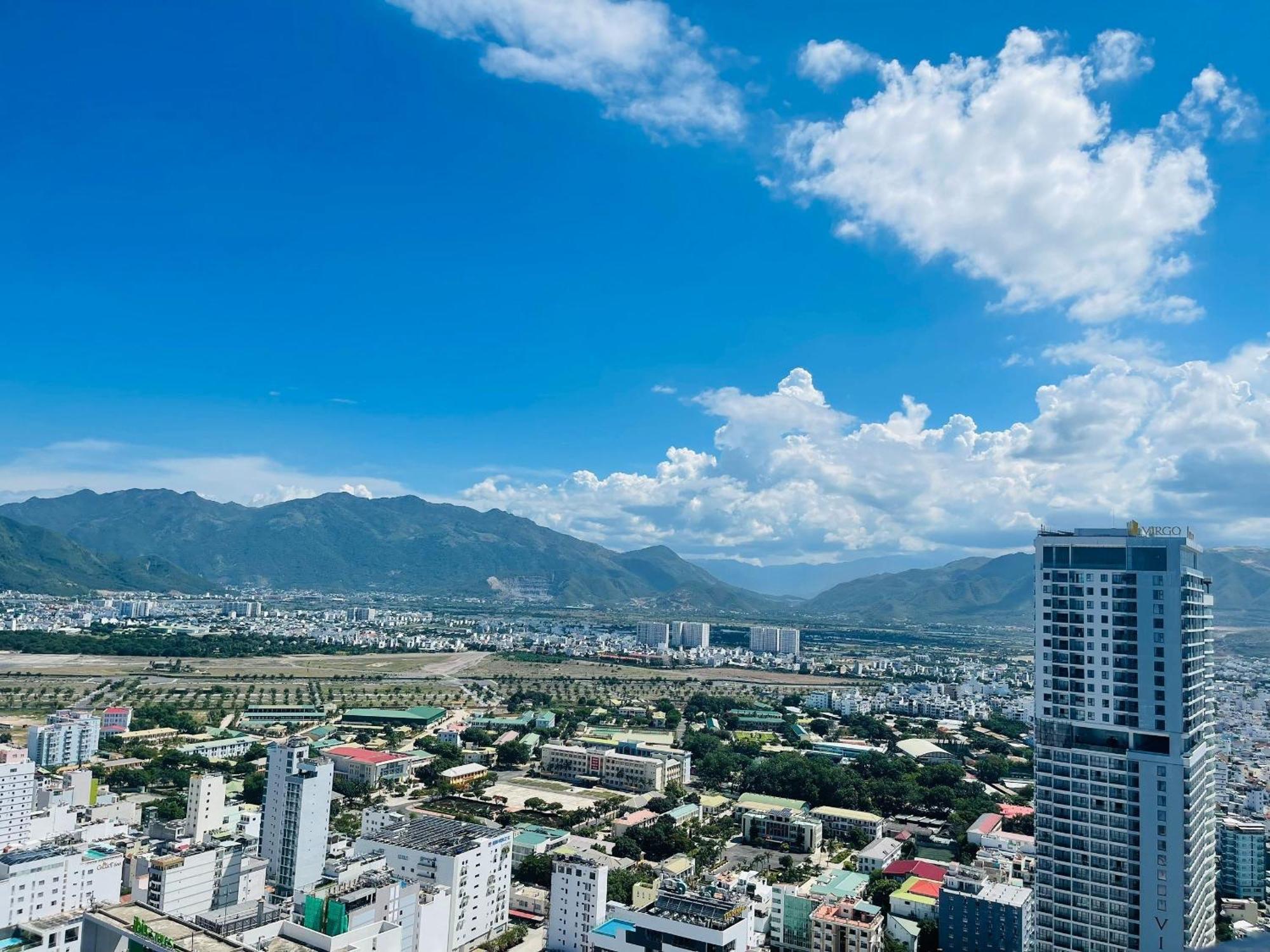 Holi Panorama Condotel Nha Trang Exterior photo